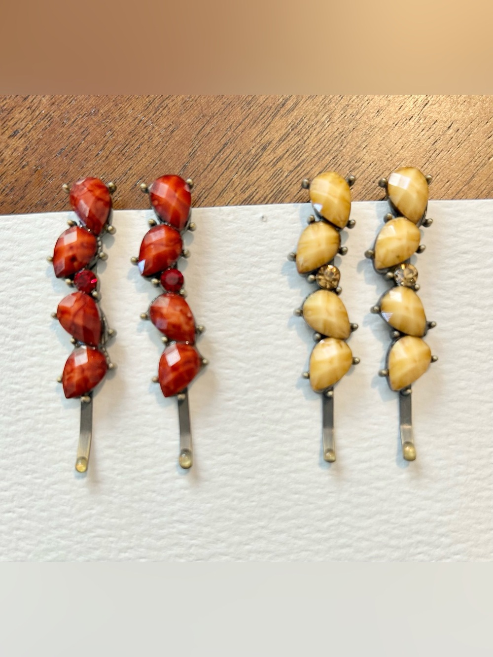 Lot of 4 Vintage Warm Red and Honey Cream Gem Bobby Pin Barrette Hair Clip Set